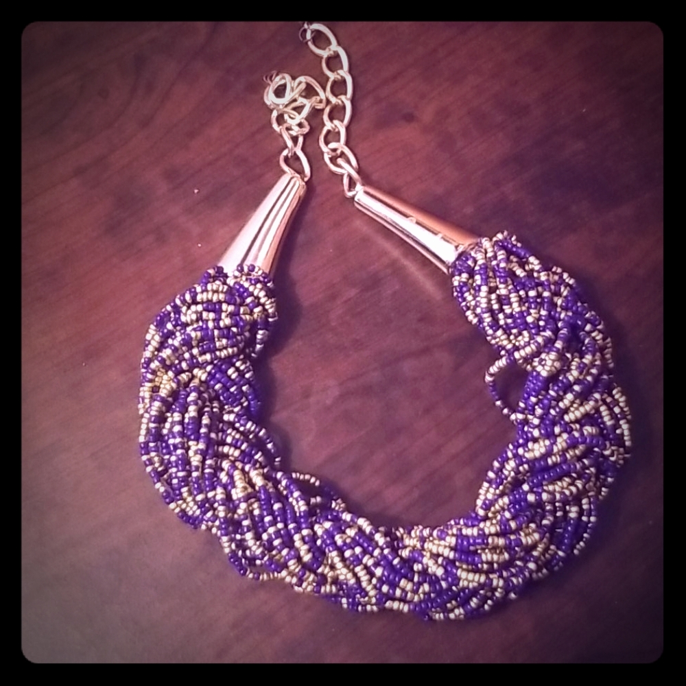 Chunky beaded choker necklace